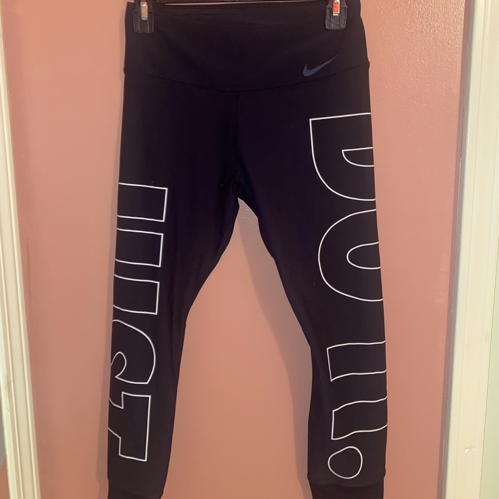Nike Dri-Fit Capri Leggings
